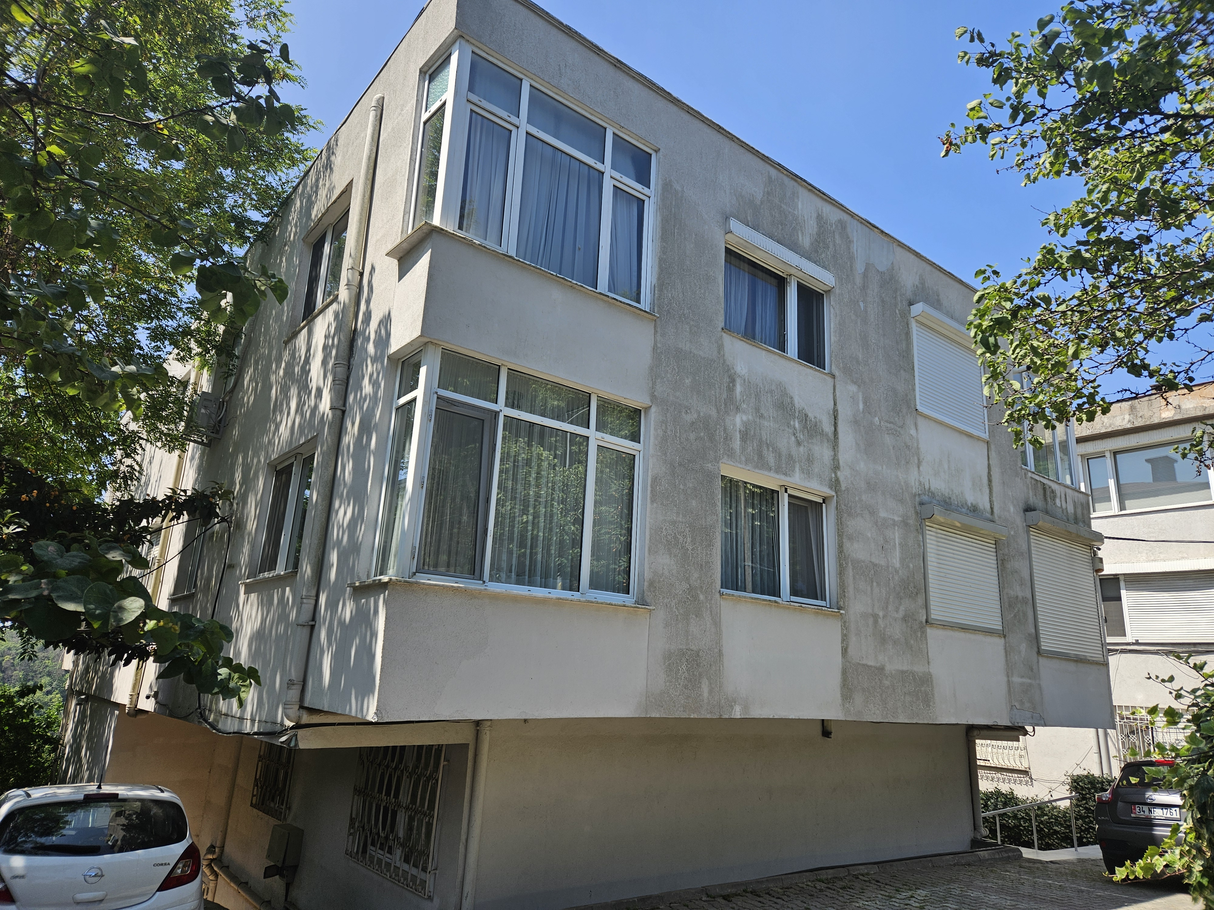 YAMAÇ APT. İSTİNYE