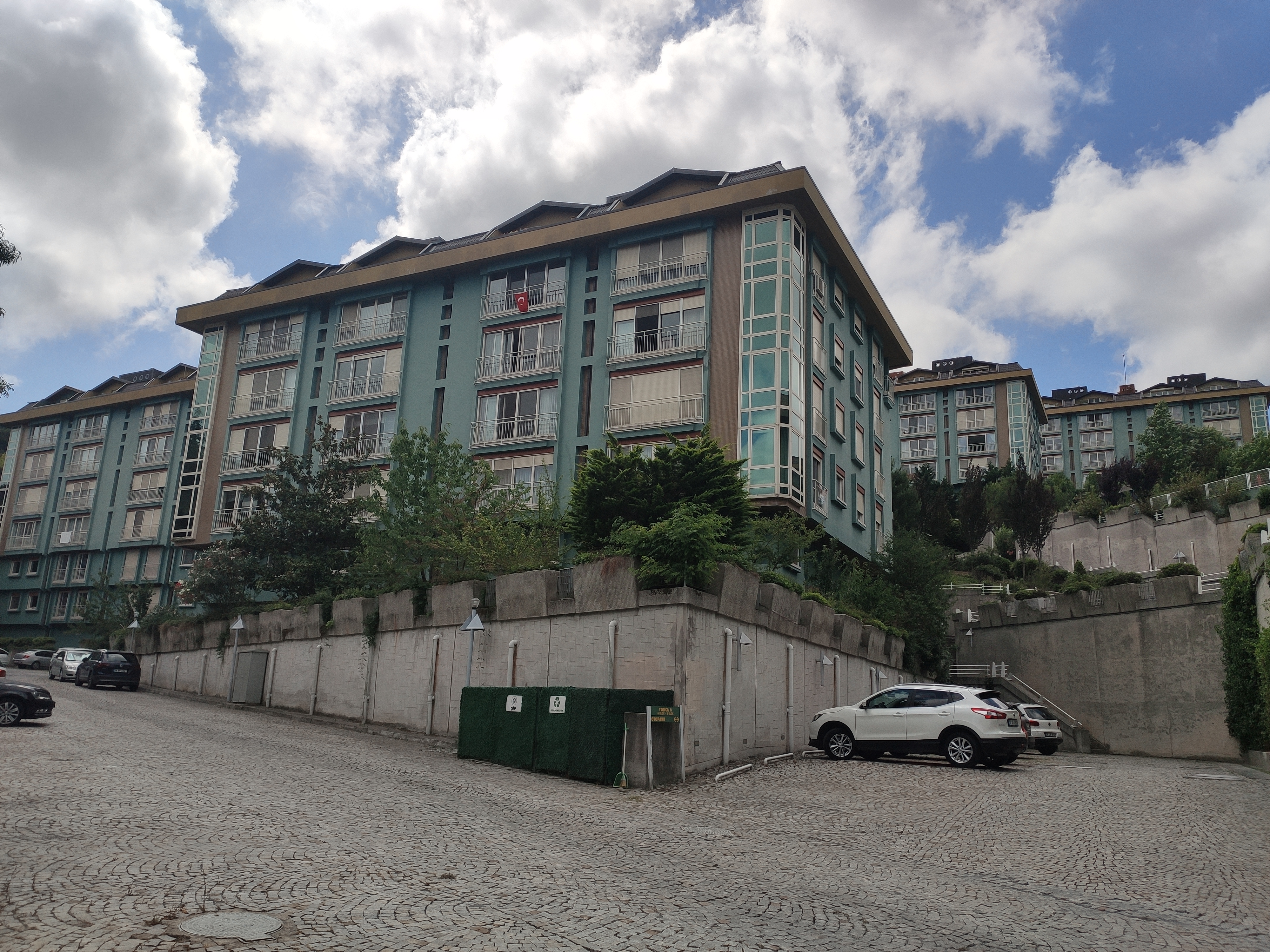 YONCA SİTESİ 2.BLOK ZEKERİYA KÖY SARIYER