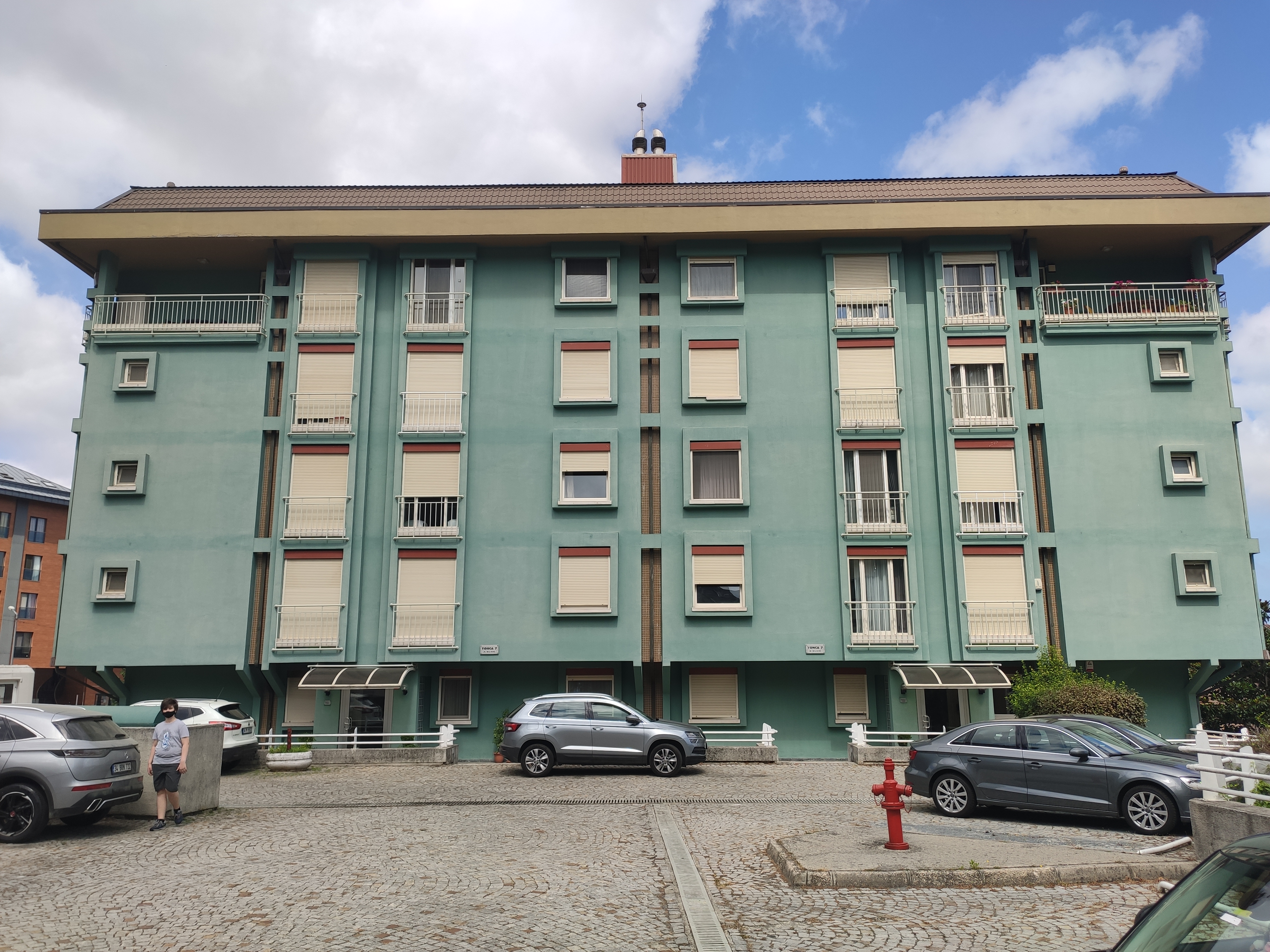 YONCA SİTESİ 1.BLOK ZEKERİYA KÖY SARIYER